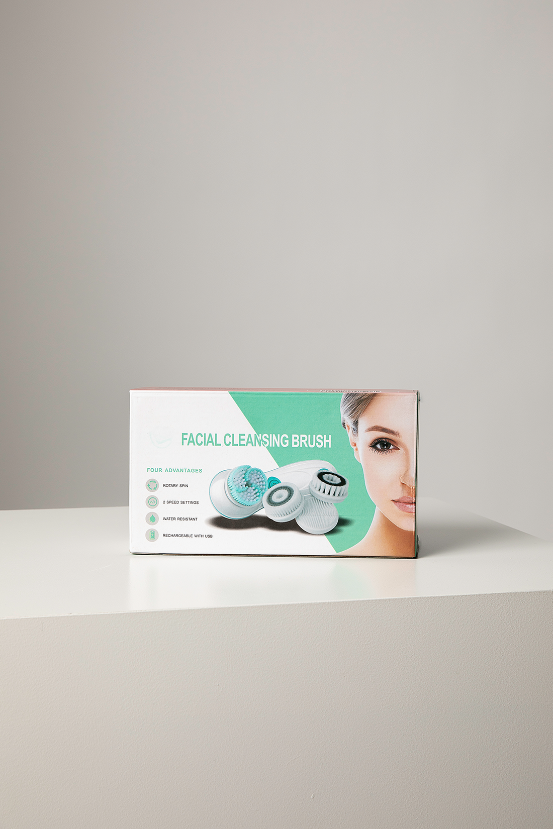 FACIAL CLEANSING BRUSH